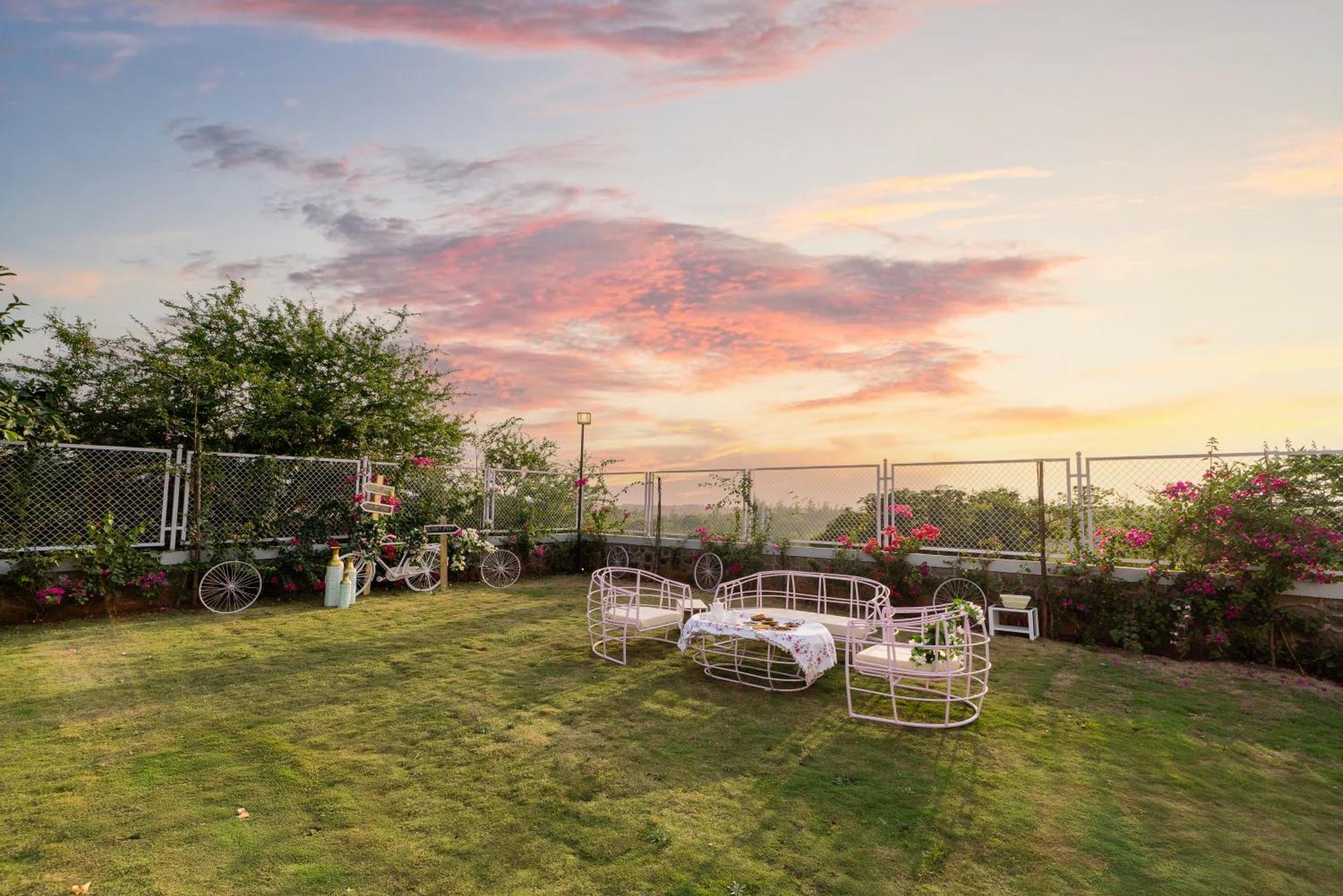 Ekostay Luxe - Casa Noah - Paddle Court & Sunset Point 로나발라 외부 사진